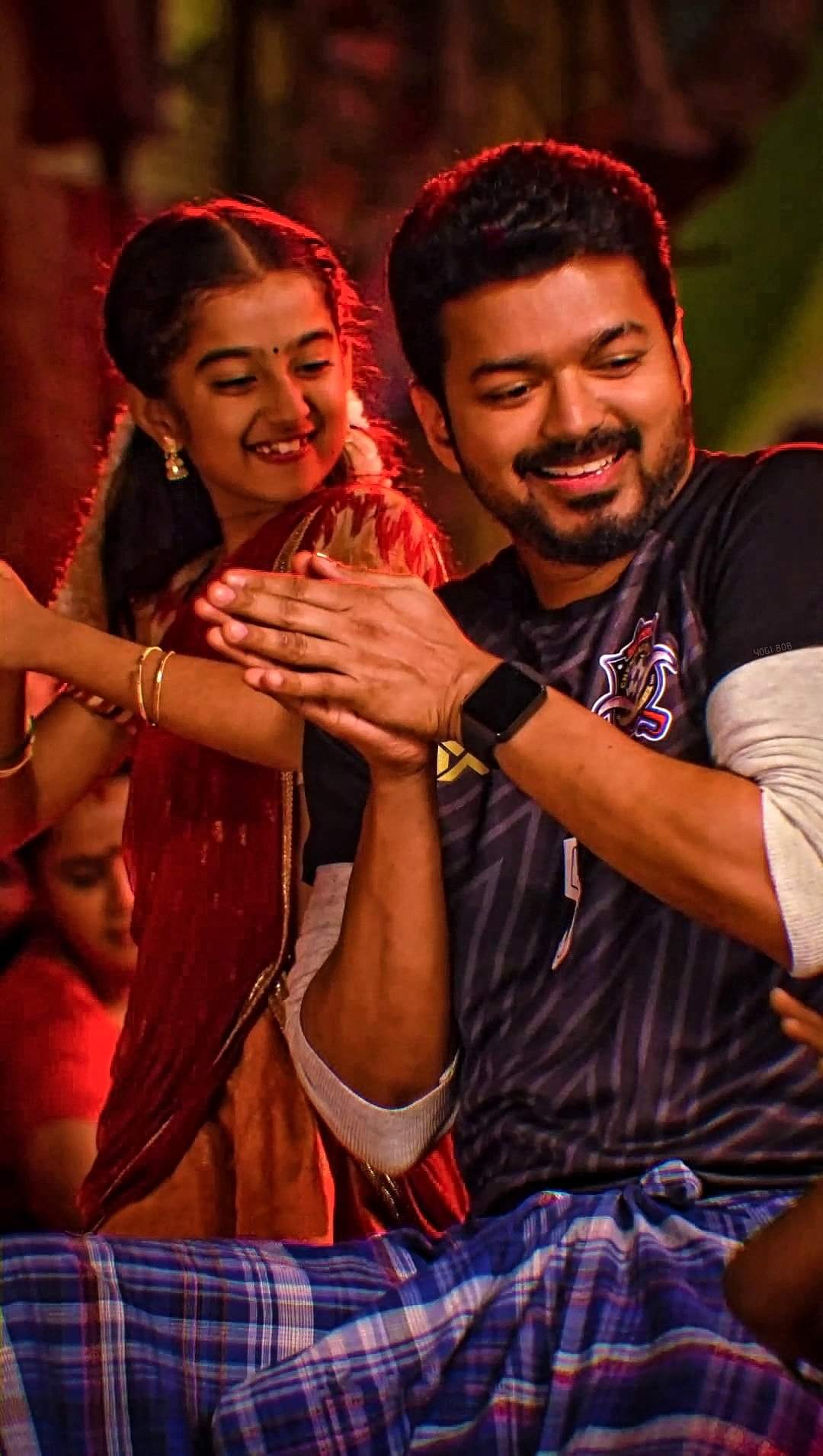 Bigil Movie Stills Vijay Nayanathara Linksind